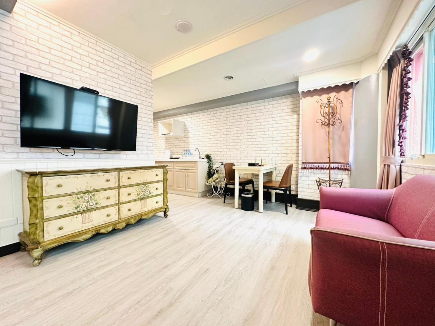 Elizabeth Hotel Taichung Exterior foto